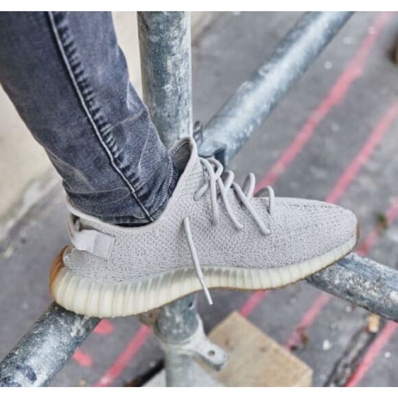 adidas Yeezy Boost 350 V2 Sesame Size 7 - Picture 1 of 8